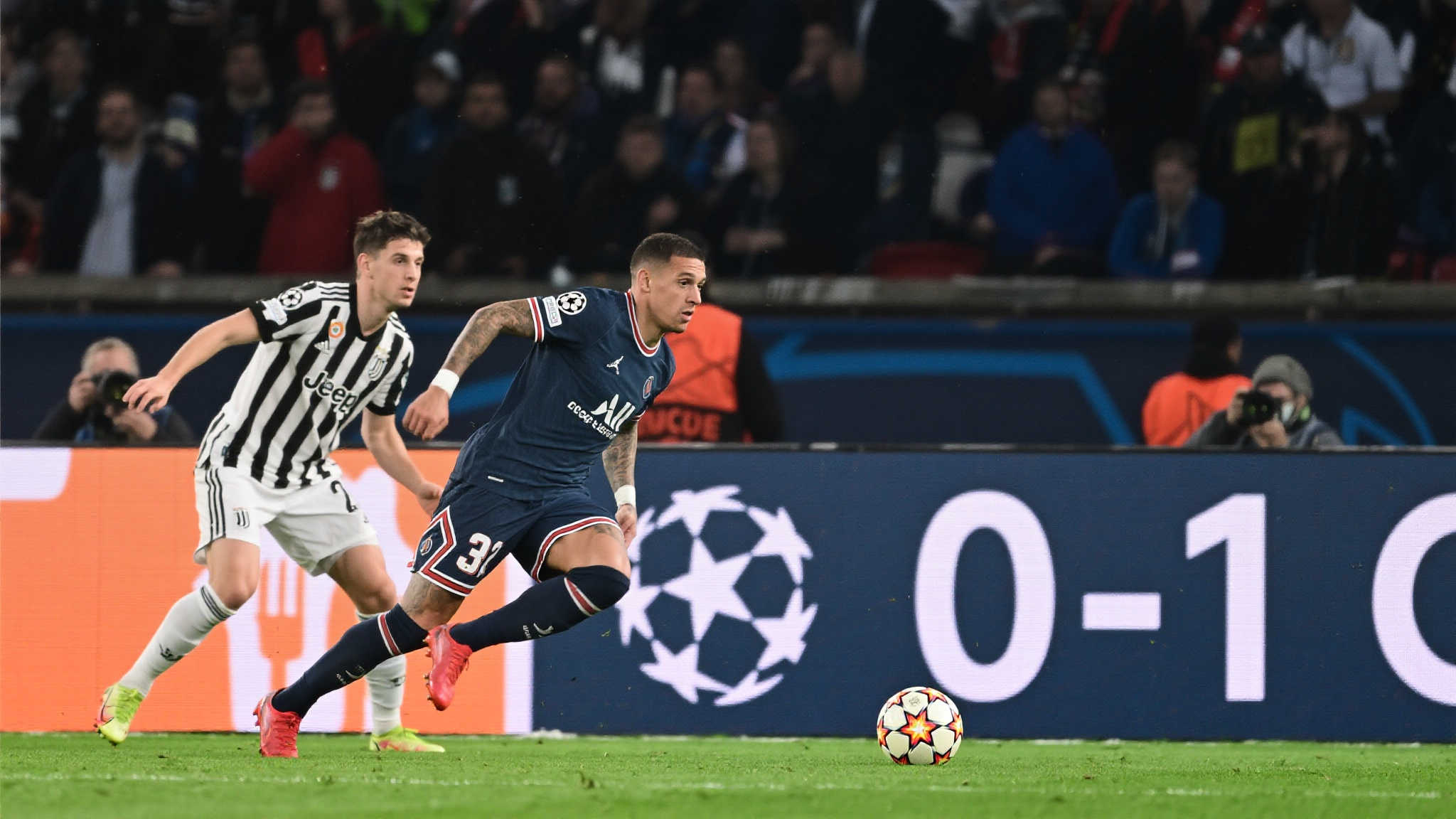 欧冠冠军首尝败绩,世俱杯B组积分出炉,迈阿密受关注 昨晚进行的一场备受瞩目的比赛中,拥有豪华阵容的本届